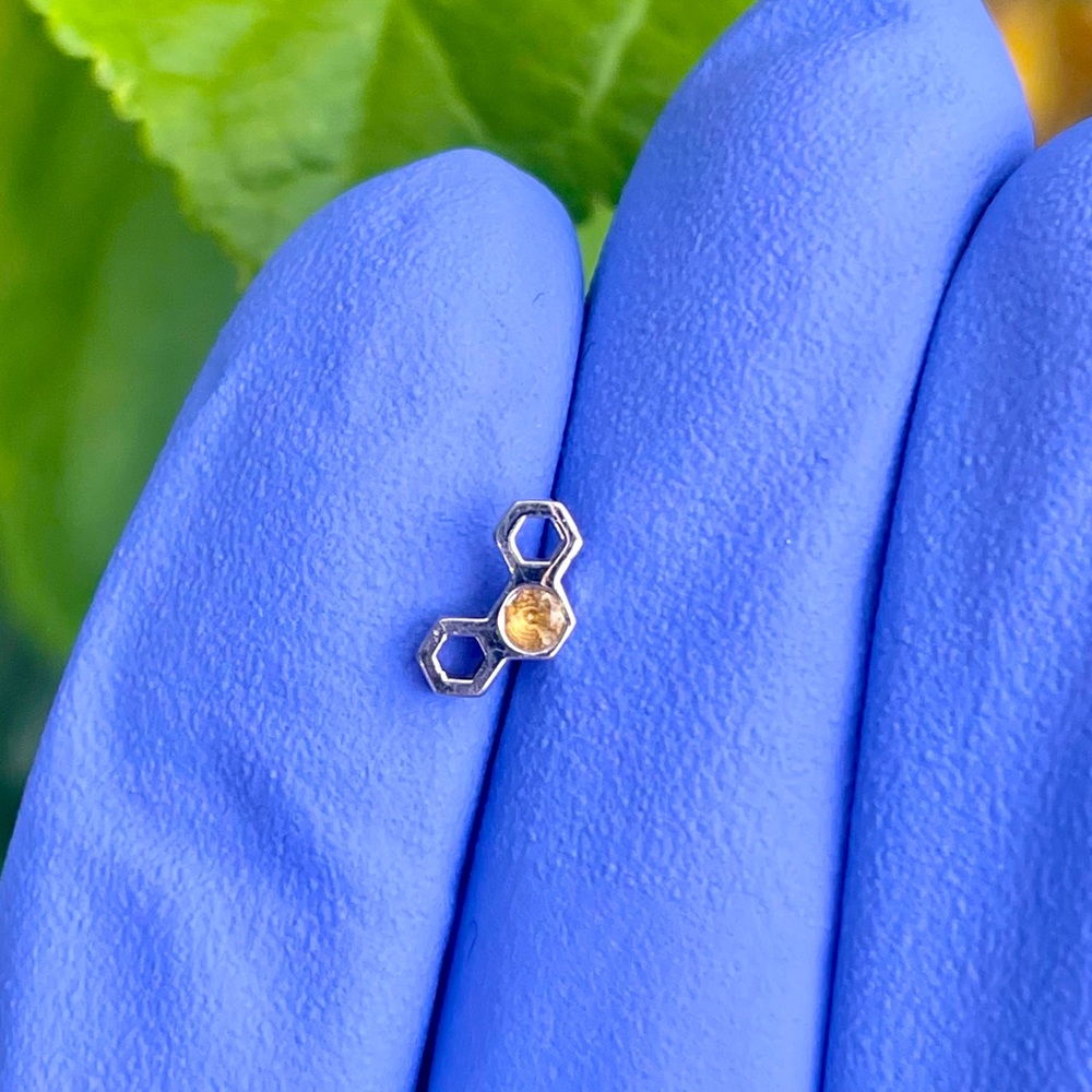 WG Honeycomb Threaded End